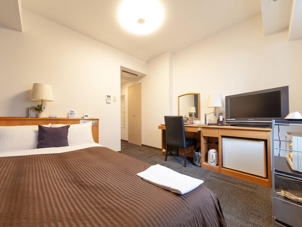 Hotel Livemax Budget Shinbashi Tokio Buitenkant foto