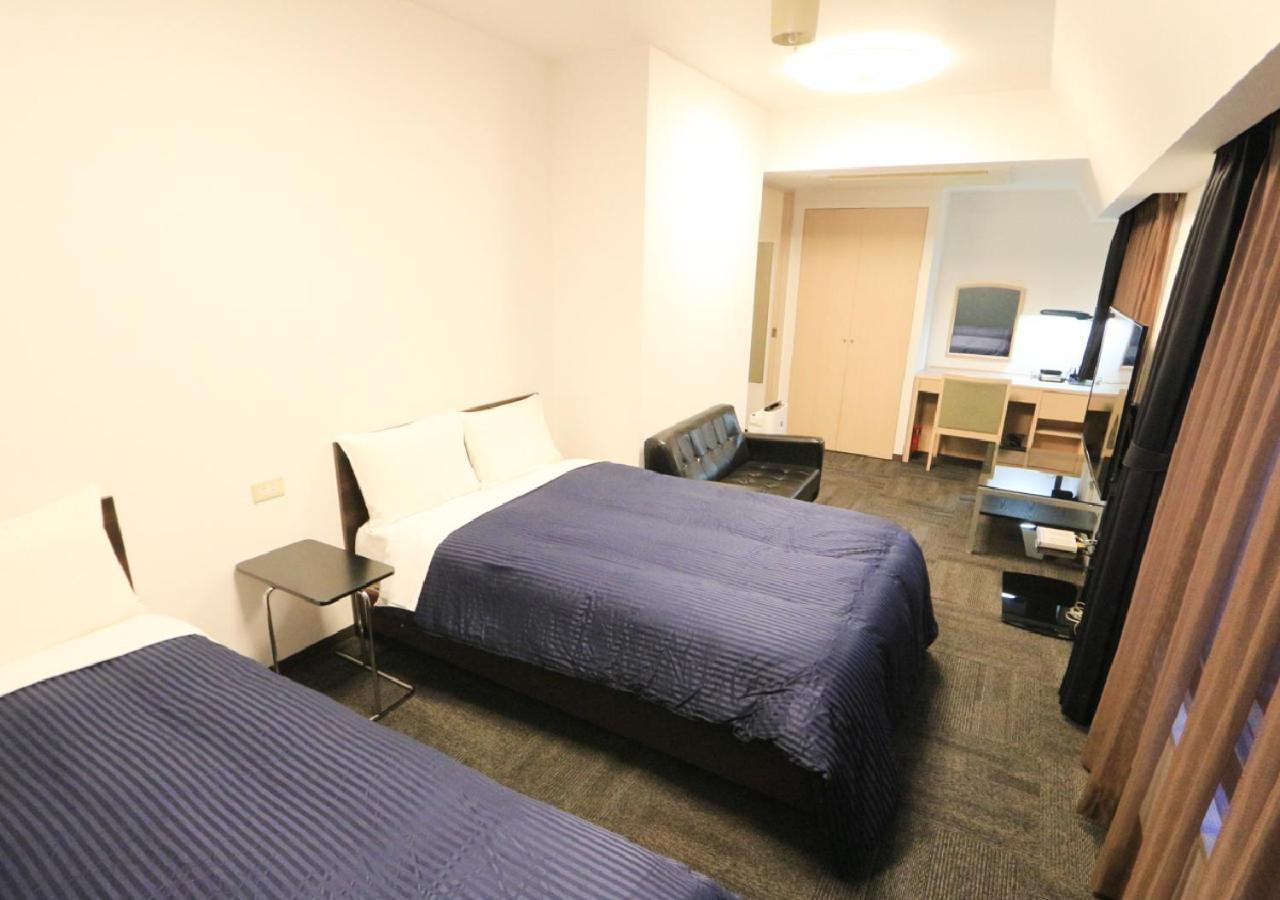 Hotel Livemax Budget Shinbashi Tokio Buitenkant foto