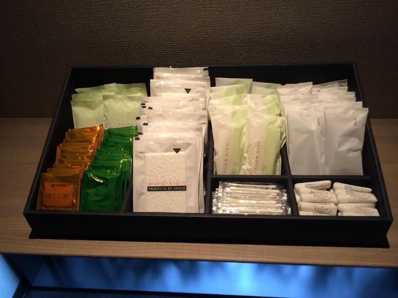 Hotel Livemax Budget Shinbashi Tokio Buitenkant foto