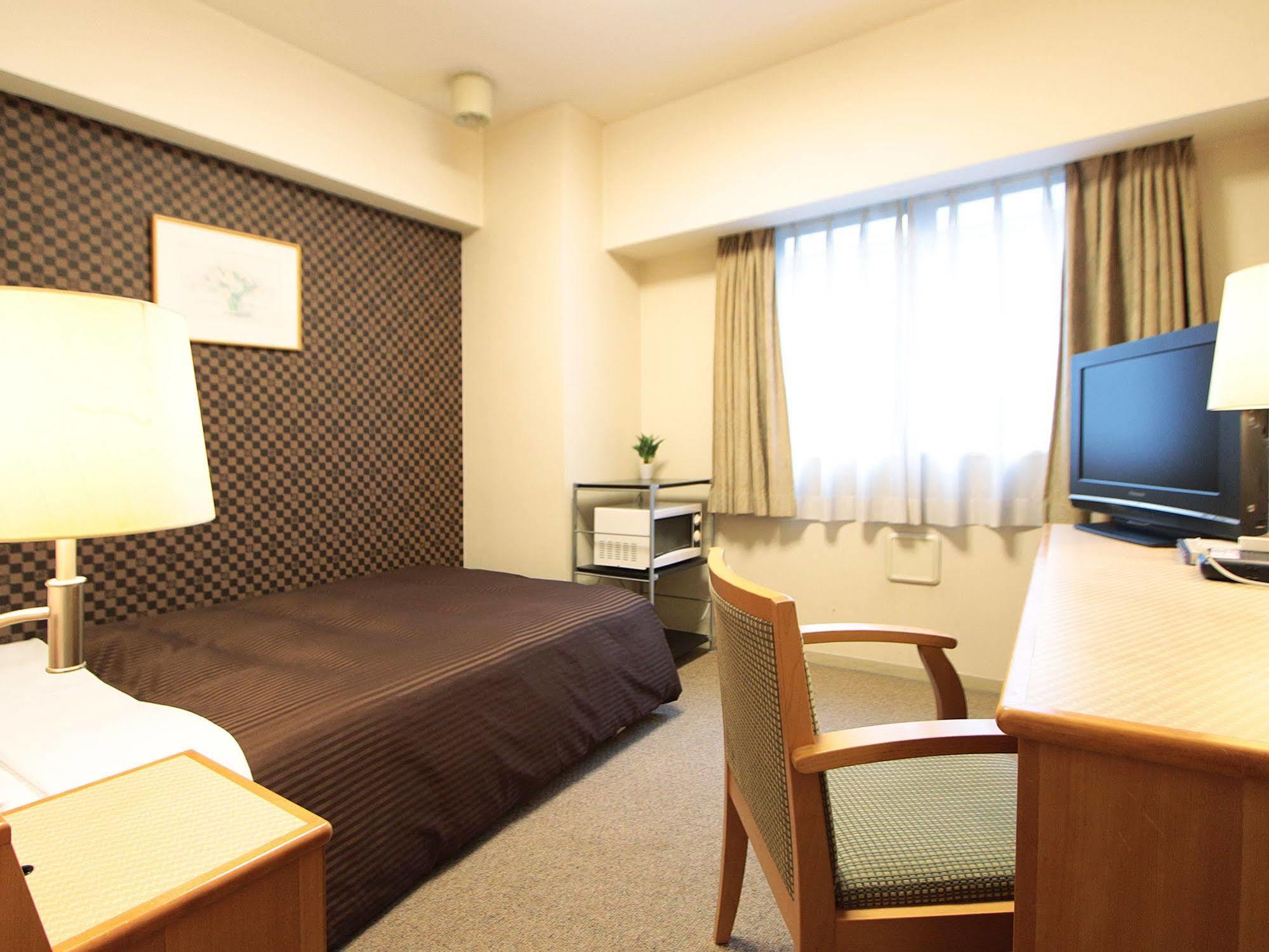 Hotel Livemax Budget Shinbashi Tokio Buitenkant foto